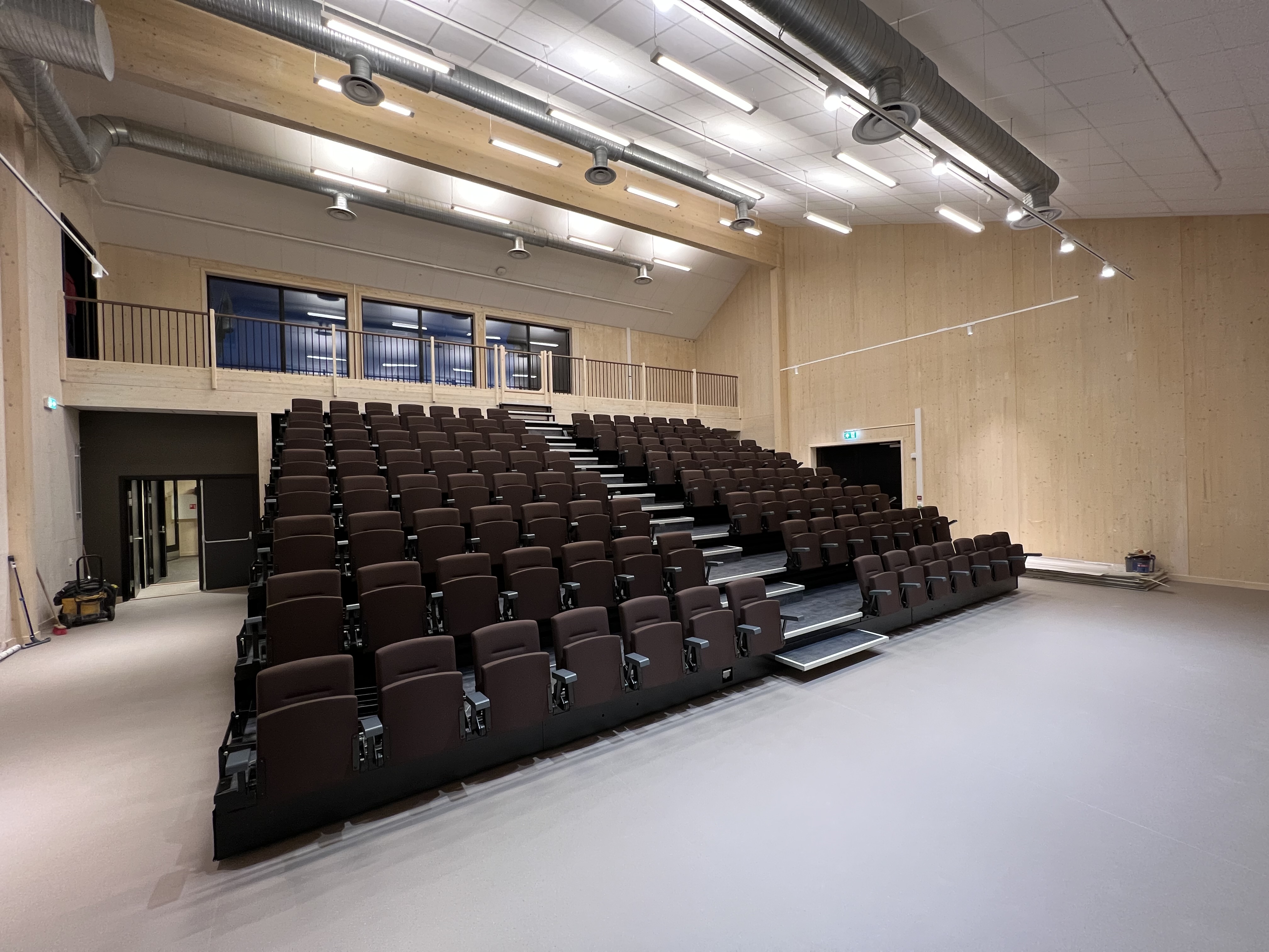 Svalbvard folkehøyskole